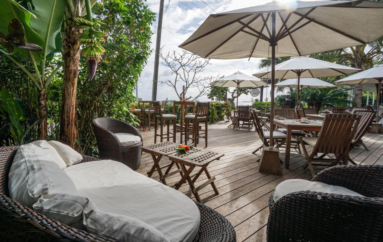 Seaview Lodge And Restaurant นูคูอาโลฟา ภายนอก รูปภาพ